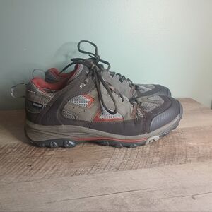 Vasque Mens Breeze Low VST GTX Hiking Shoes Size 11 Vibram Sole Goretex Mesh